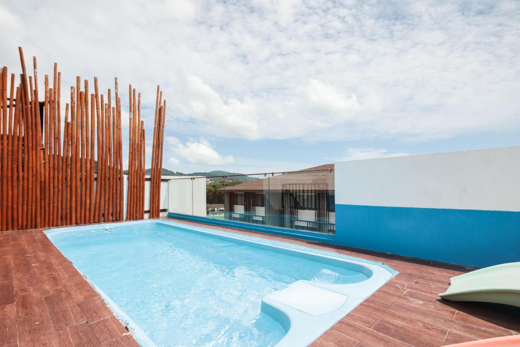 Oyo 1074 Fin Hostel Ката Бийч Екстериор снимка