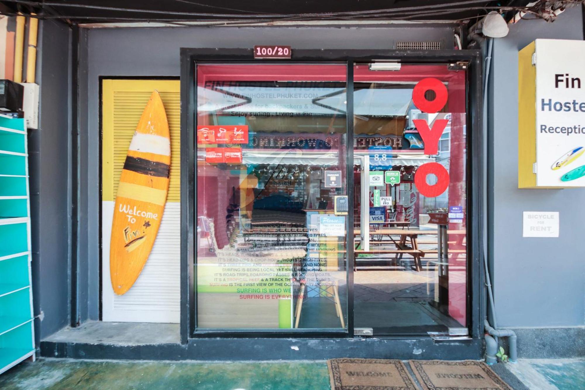 Oyo 1074 Fin Hostel Ката Бийч Екстериор снимка