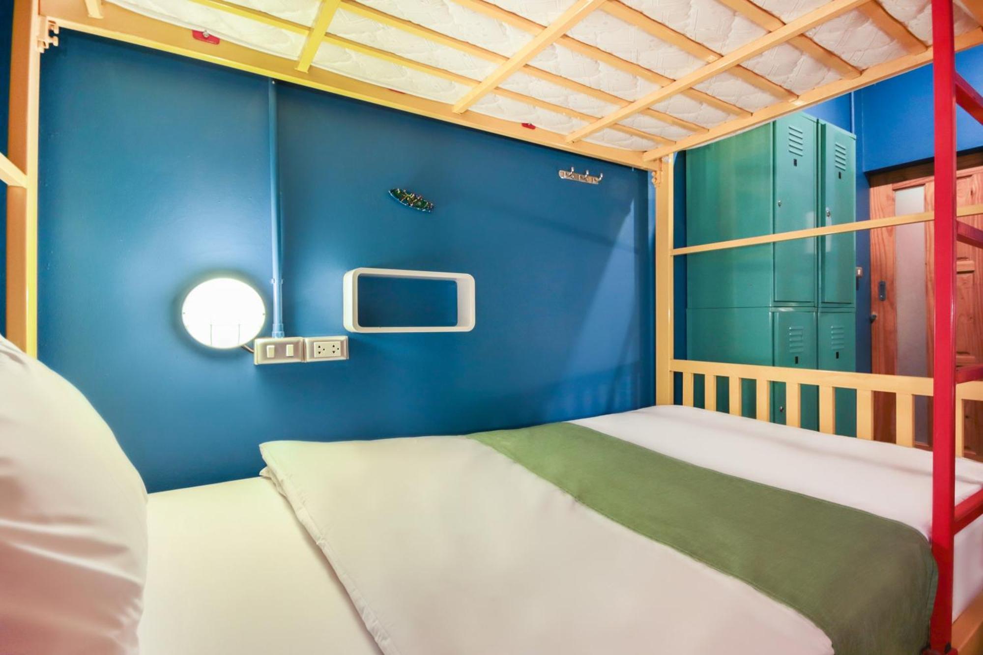 Oyo 1074 Fin Hostel Ката Бийч Екстериор снимка